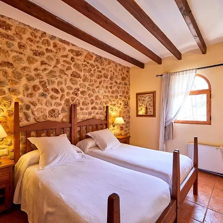 Alloggio per agriturismo Es Quatre Cantons *